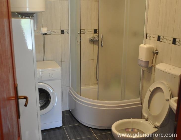 14.Wc Apartman br.1